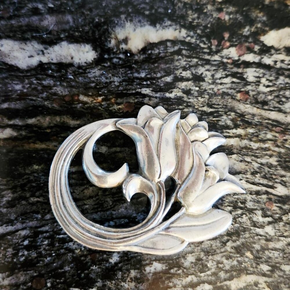 Vintage Seagull Pewter Brooch